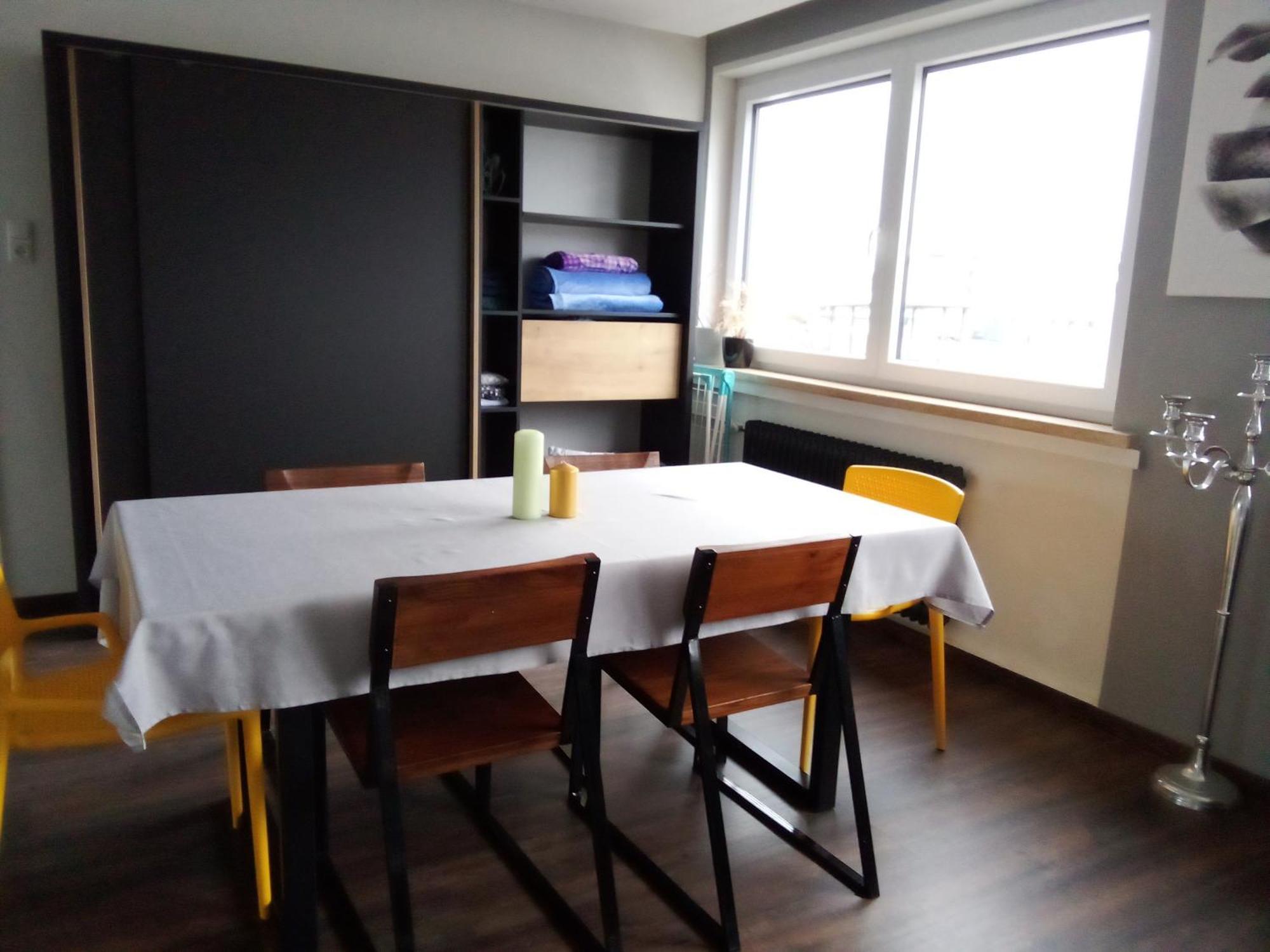Apartments - Geraeumige 95 Qm Mit Balkon Augsburg Eksteriør bilde