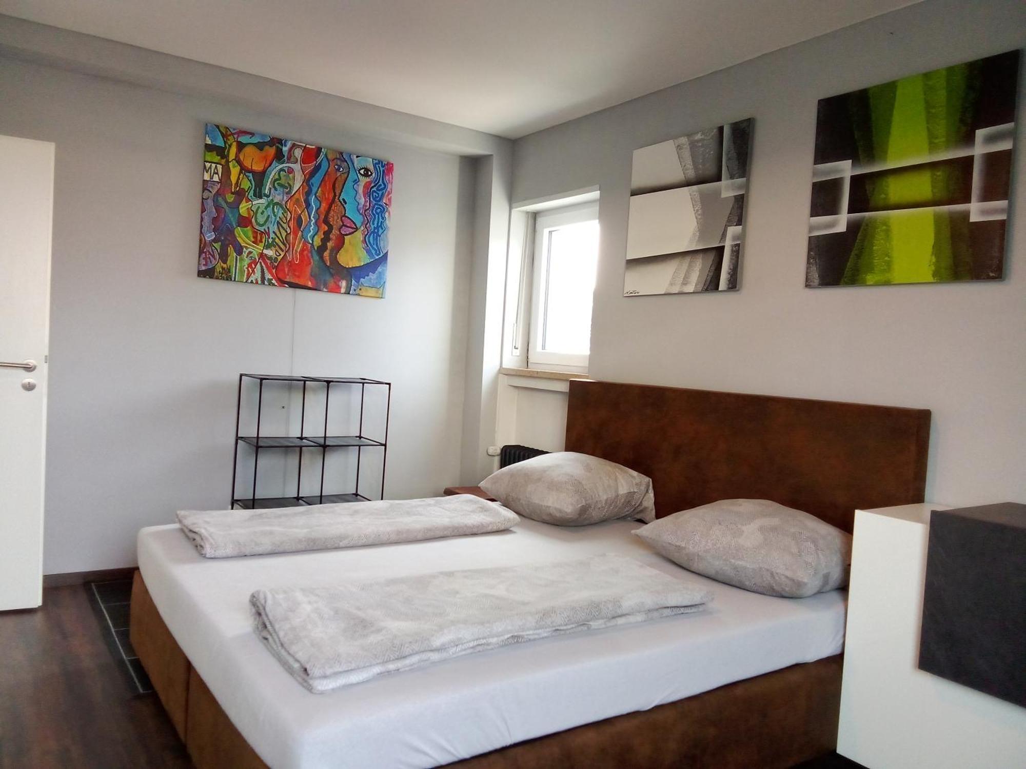 Apartments - Geraeumige 95 Qm Mit Balkon Augsburg Eksteriør bilde